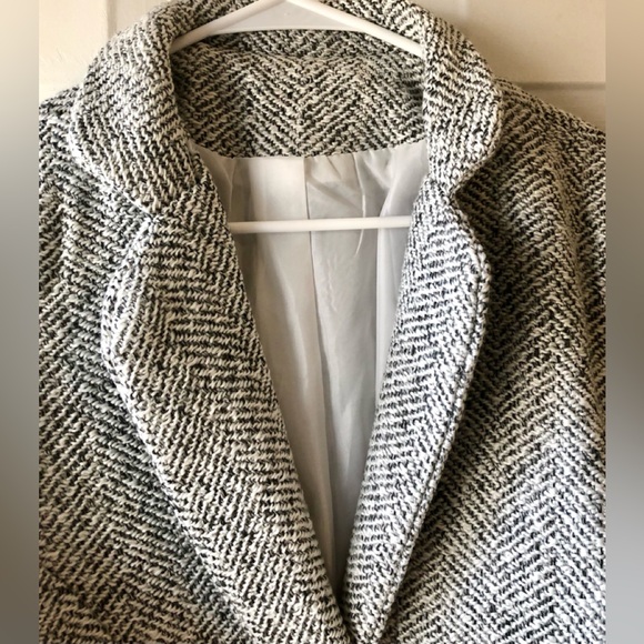 Gray White Herringbone Tweed Look Polyester Blazer Short Jacket XL Two Pockets - Picture 2 of 5